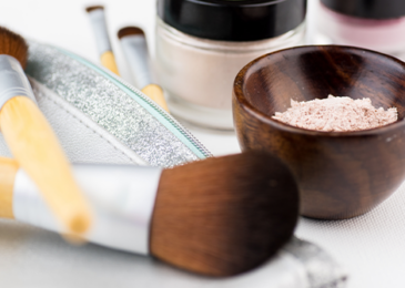 4 Reasons Why You Need to Switch to Organic Makeup
